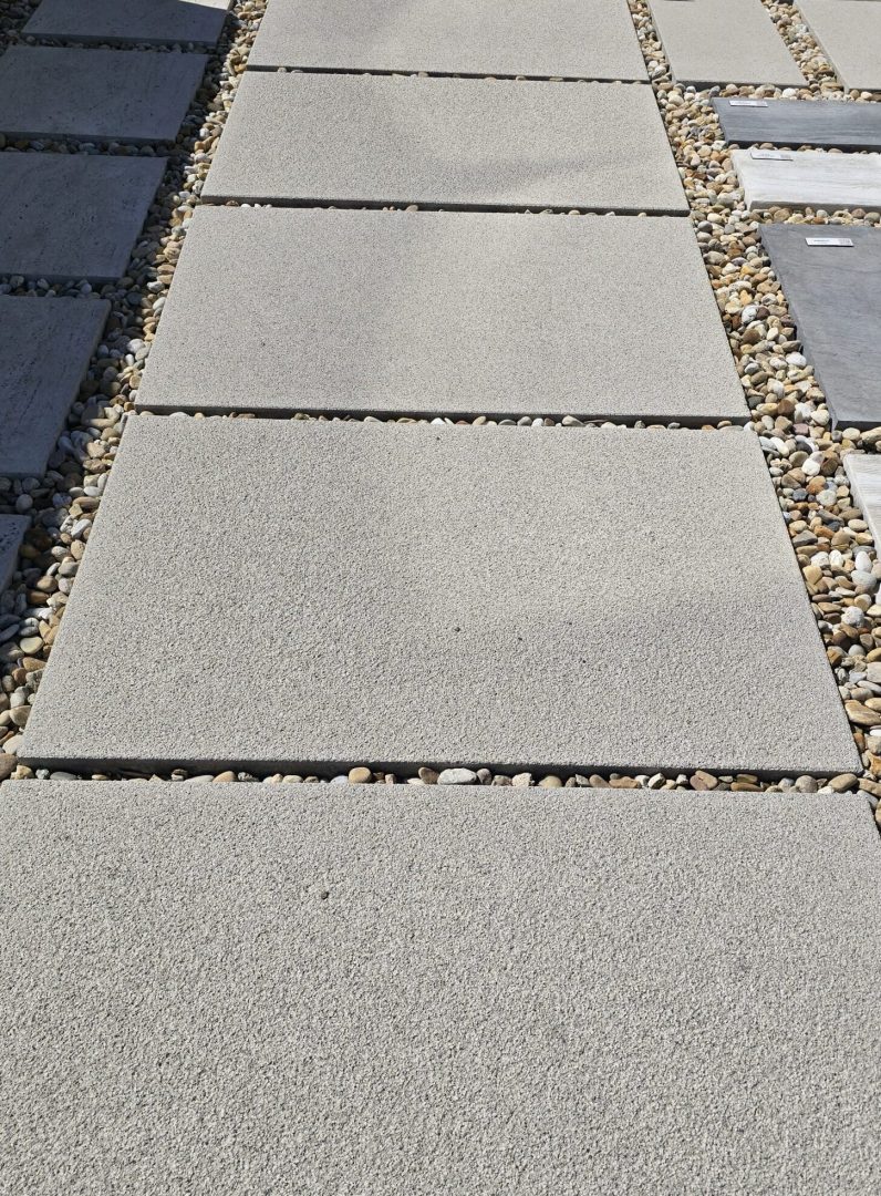 NOVATOR SOLO 90x60 - graniton bialy
