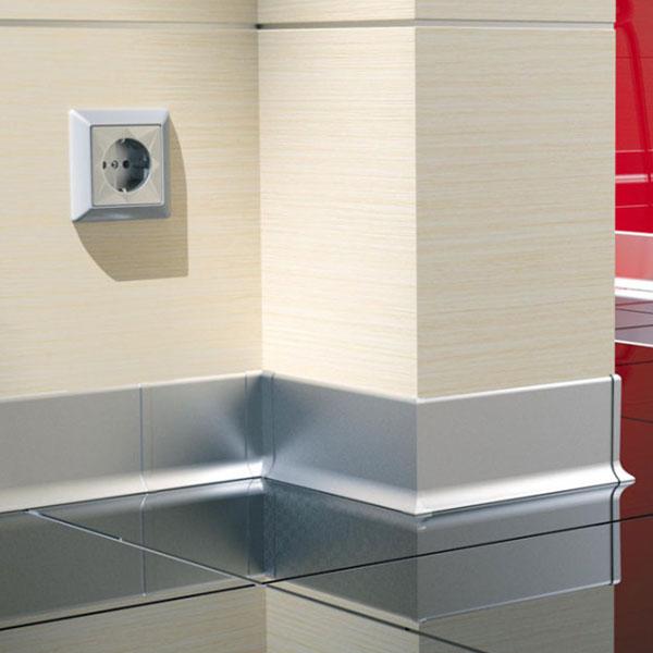 Lišta soklová Cezar LP59 Striebro celohliníková 59x10x2500 mm – Obrázok 2